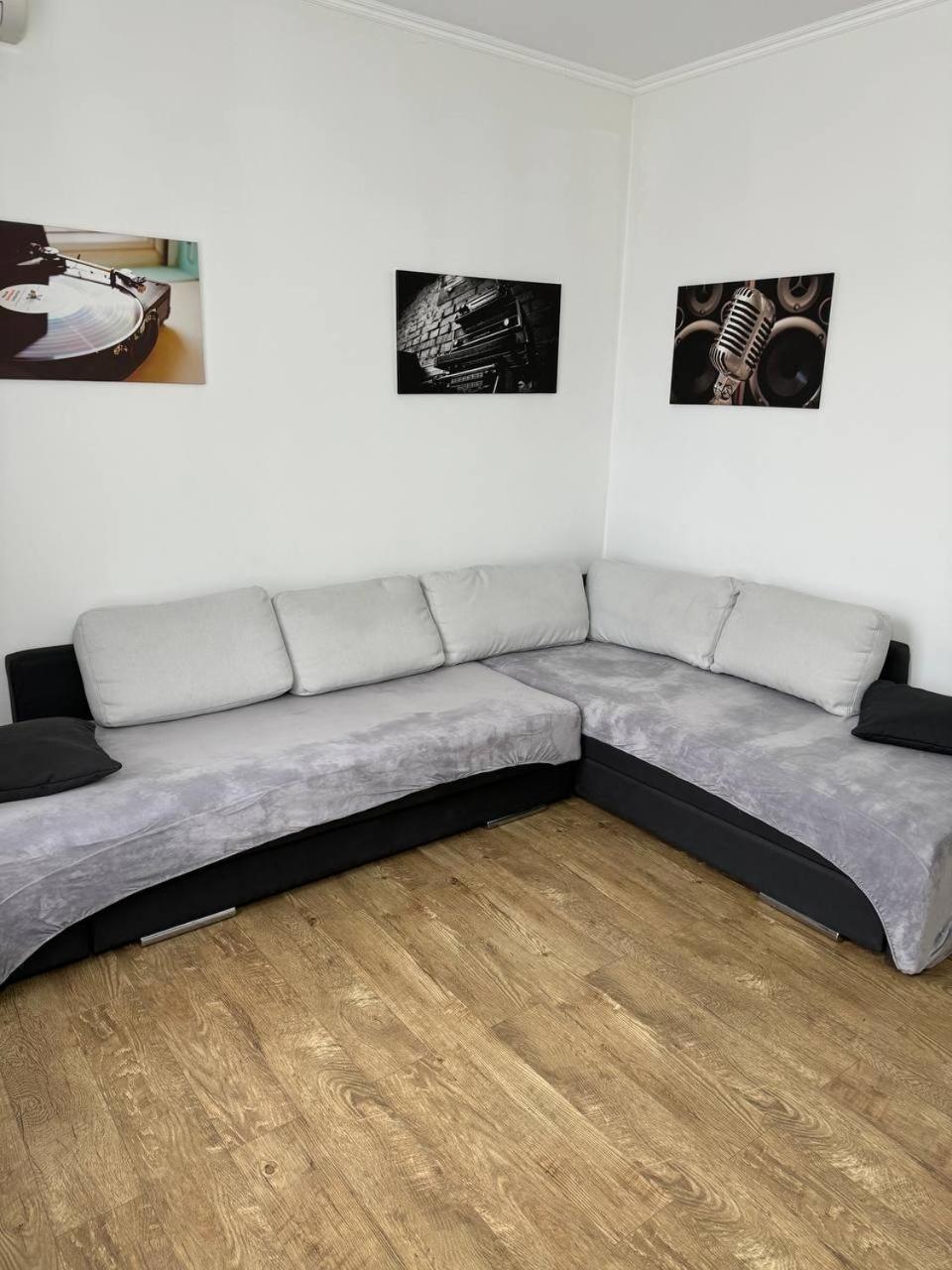 Apartment For Guests With Soul วินนิตซา ภายนอก รูปภาพ