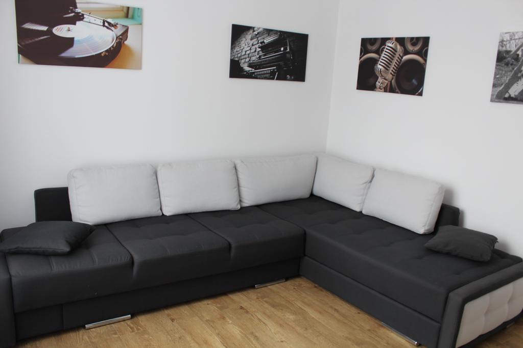Apartment For Guests With Soul วินนิตซา ภายนอก รูปภาพ